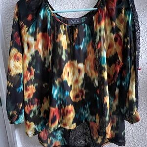 Blouse ASTR women’s size S